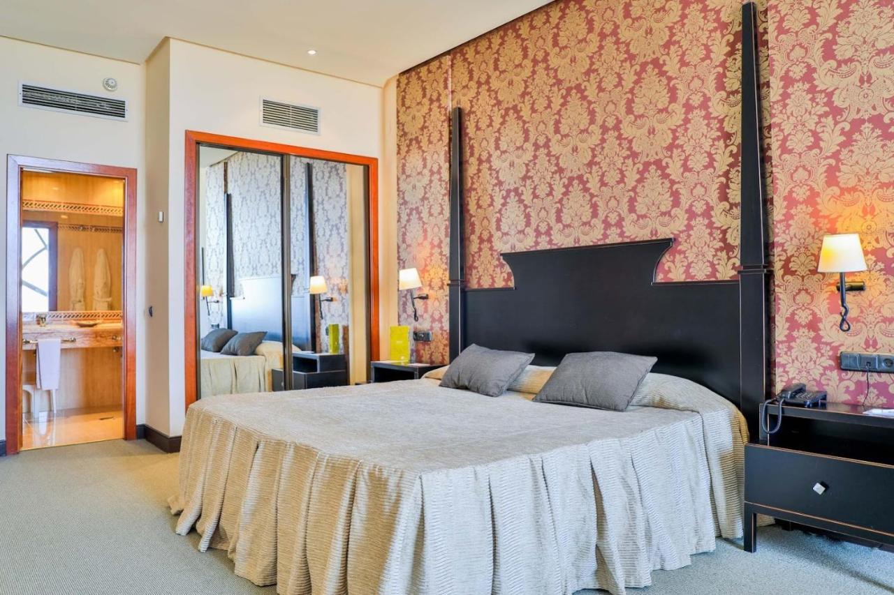 Velada Mérida Ngoại thất bức ảnh