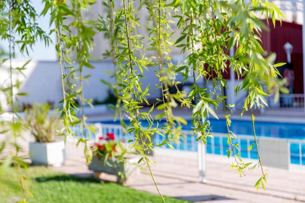 Velada Mérida Ngoại thất bức ảnh